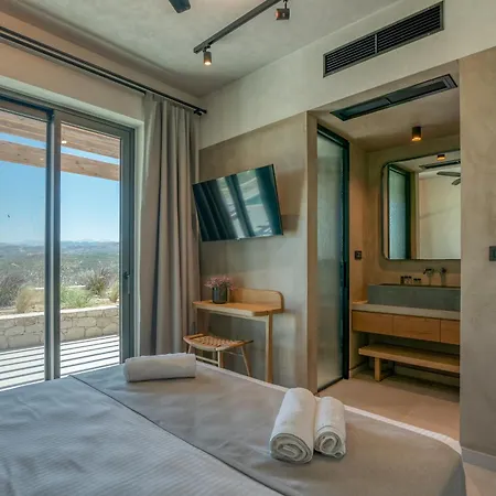 Living Well Homes North & South Vila